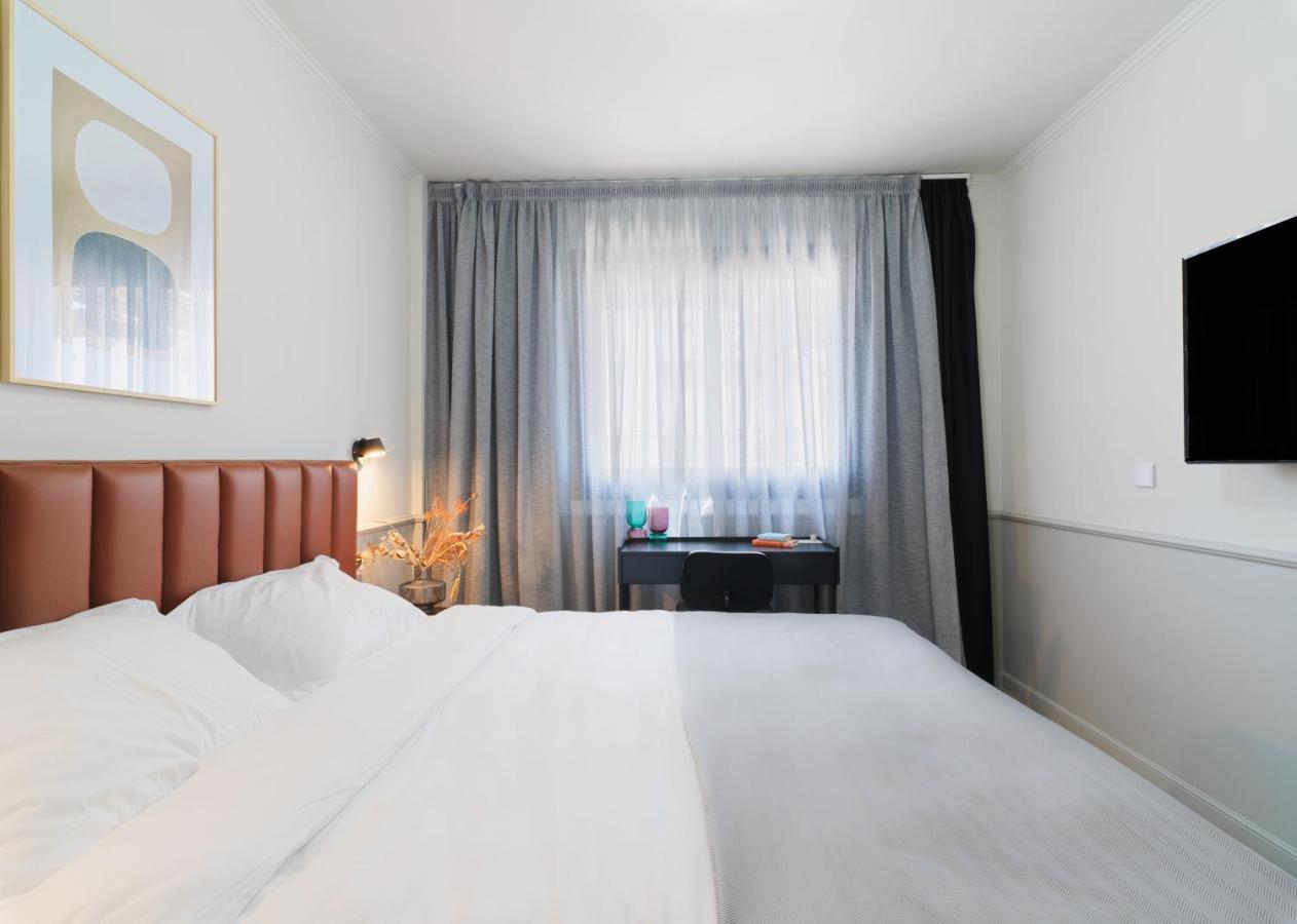 Liv The City Suites Adults Only Larnaca Exterior photo