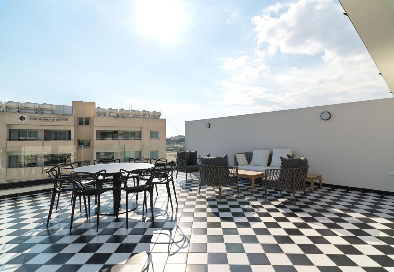 Liv The City Suites Adults Only Larnaca Exterior photo